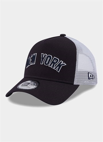 New Era NY Yankees Team Script Trucker